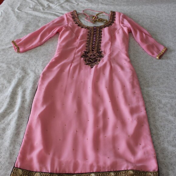 Pink & Purple Sharara - Picture 4 of 4